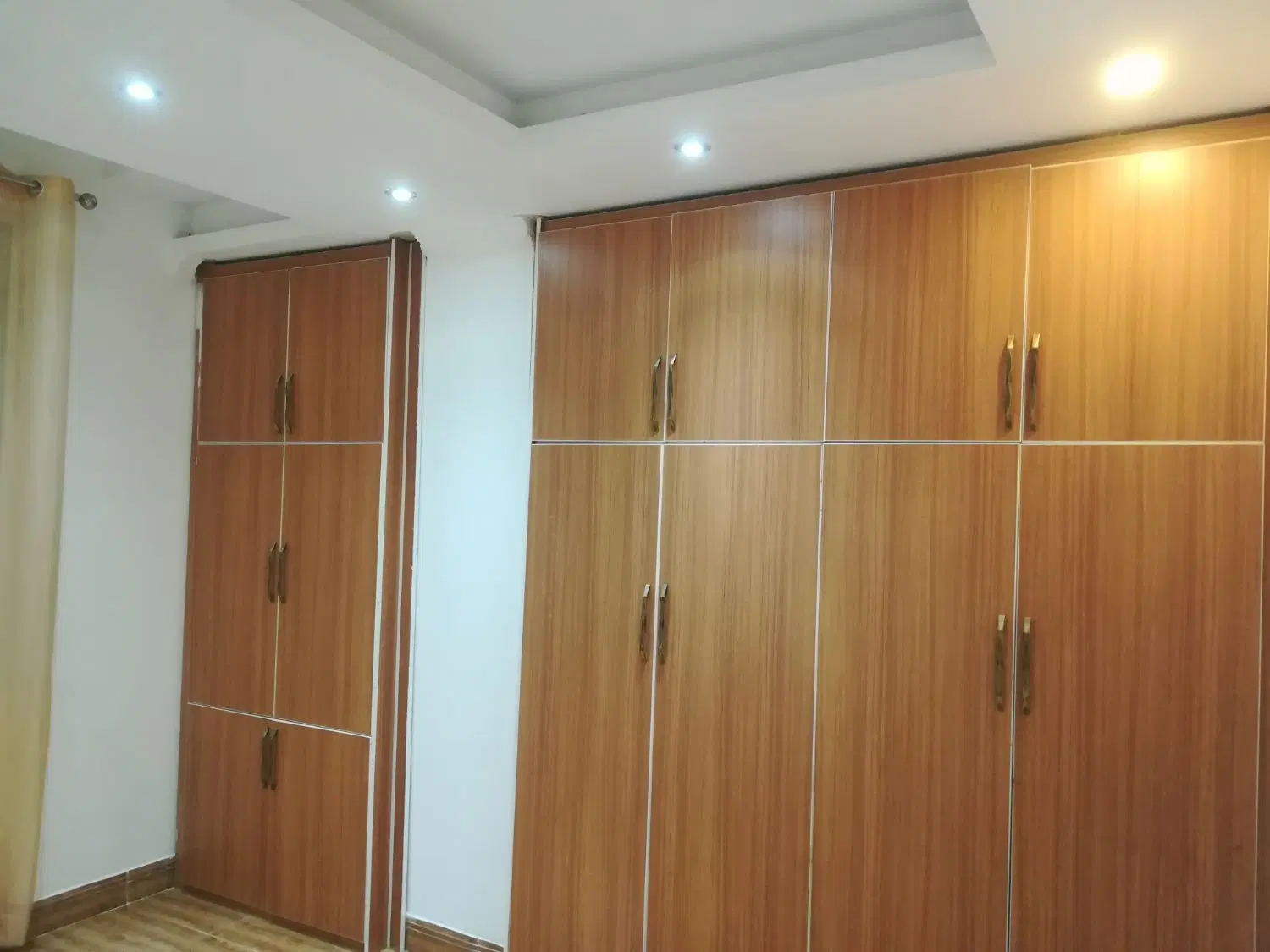 واحد 95 متری فول امکانات
