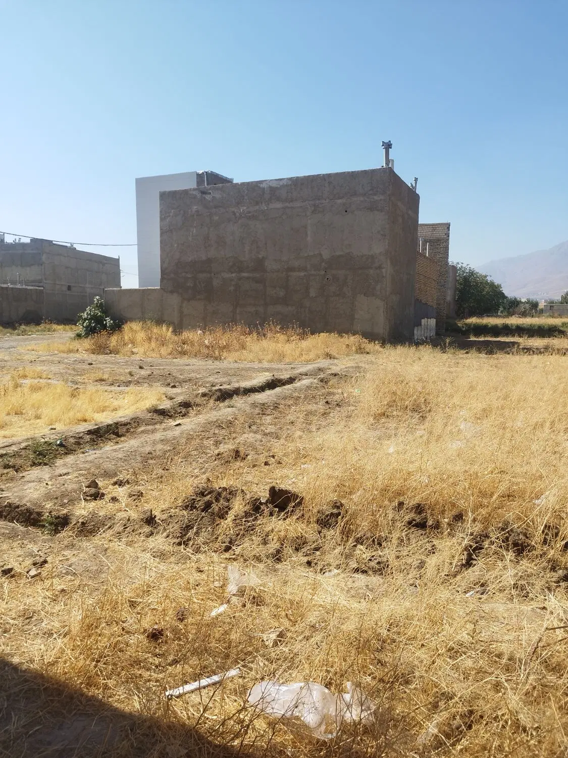 زمین مسکونی شهرک ولیعصر
