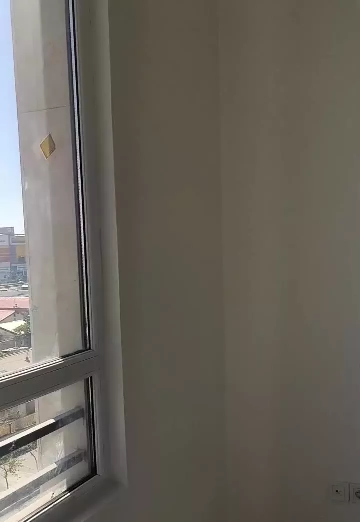 تهرانسر*سنداماده*94متر*نورگیرخطی*فول