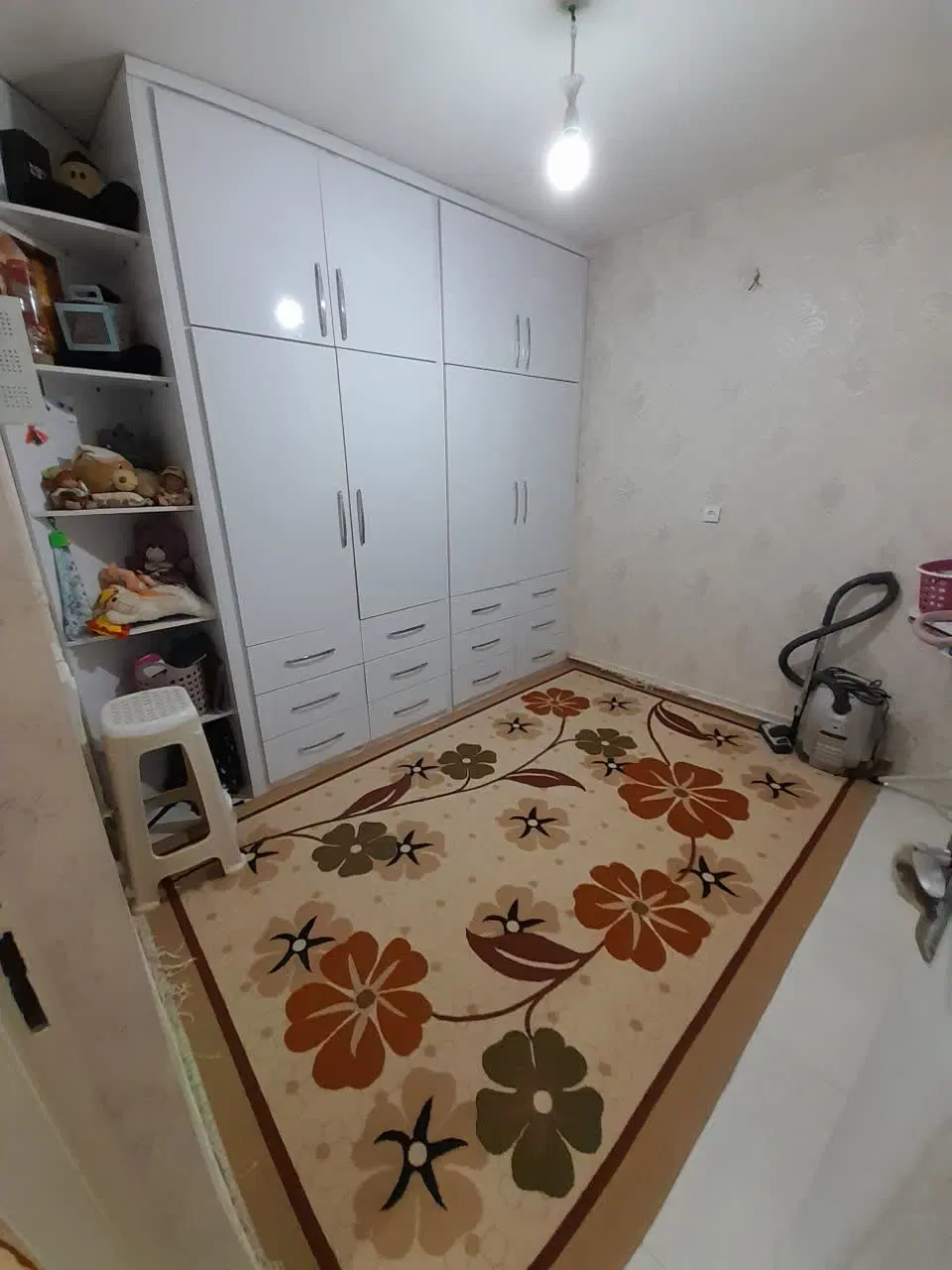 آپارتمان ۸۰ متری