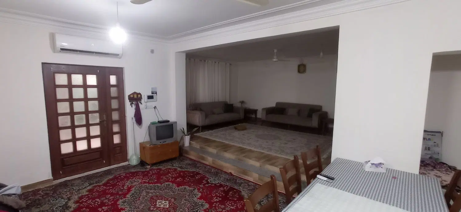 فروش خانه ویلایی.