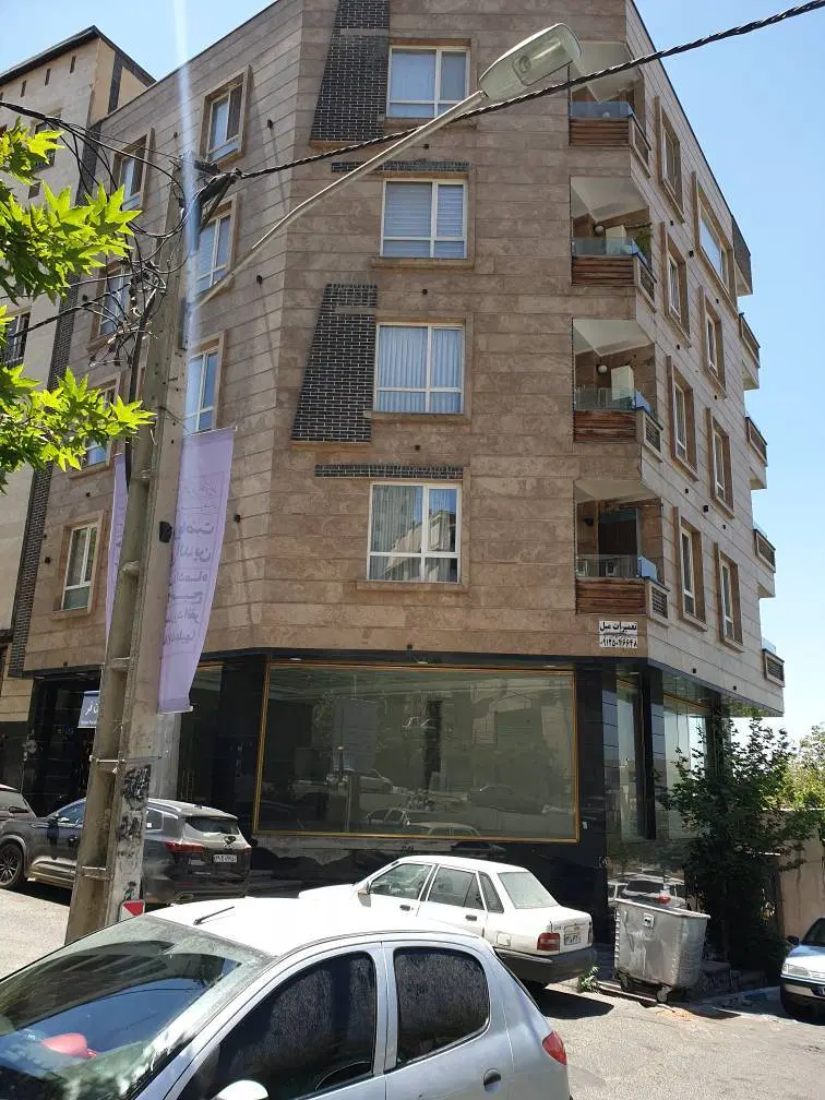 ۳۸۵متر ملک تجاری مسکونی۳نبش بر اصلی ارتش