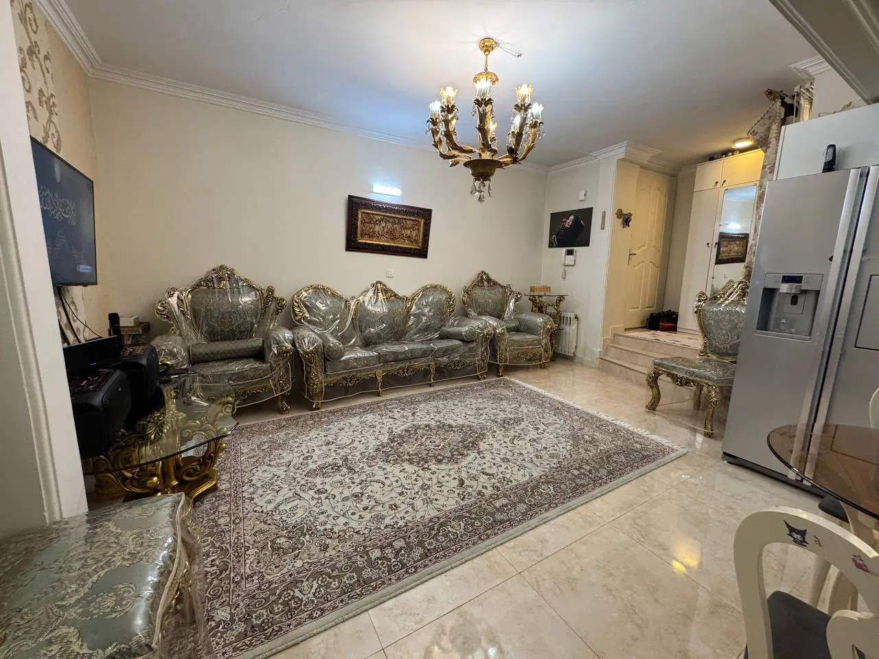 آپارتمان۶۷ متری شیان