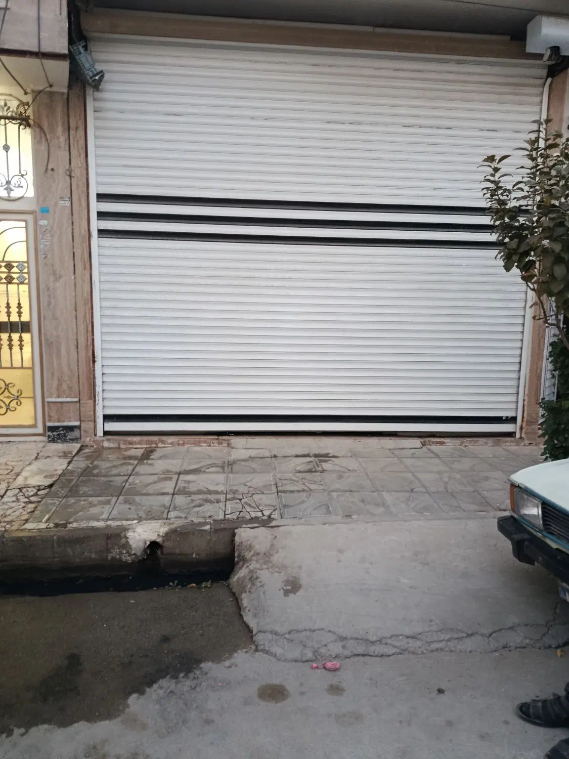 مغازه  50 متری پرنیان علیزاده