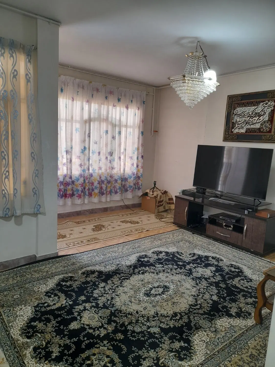 ۵۷ متر خوش‌نقشه، طبقه آخر، آسانسور