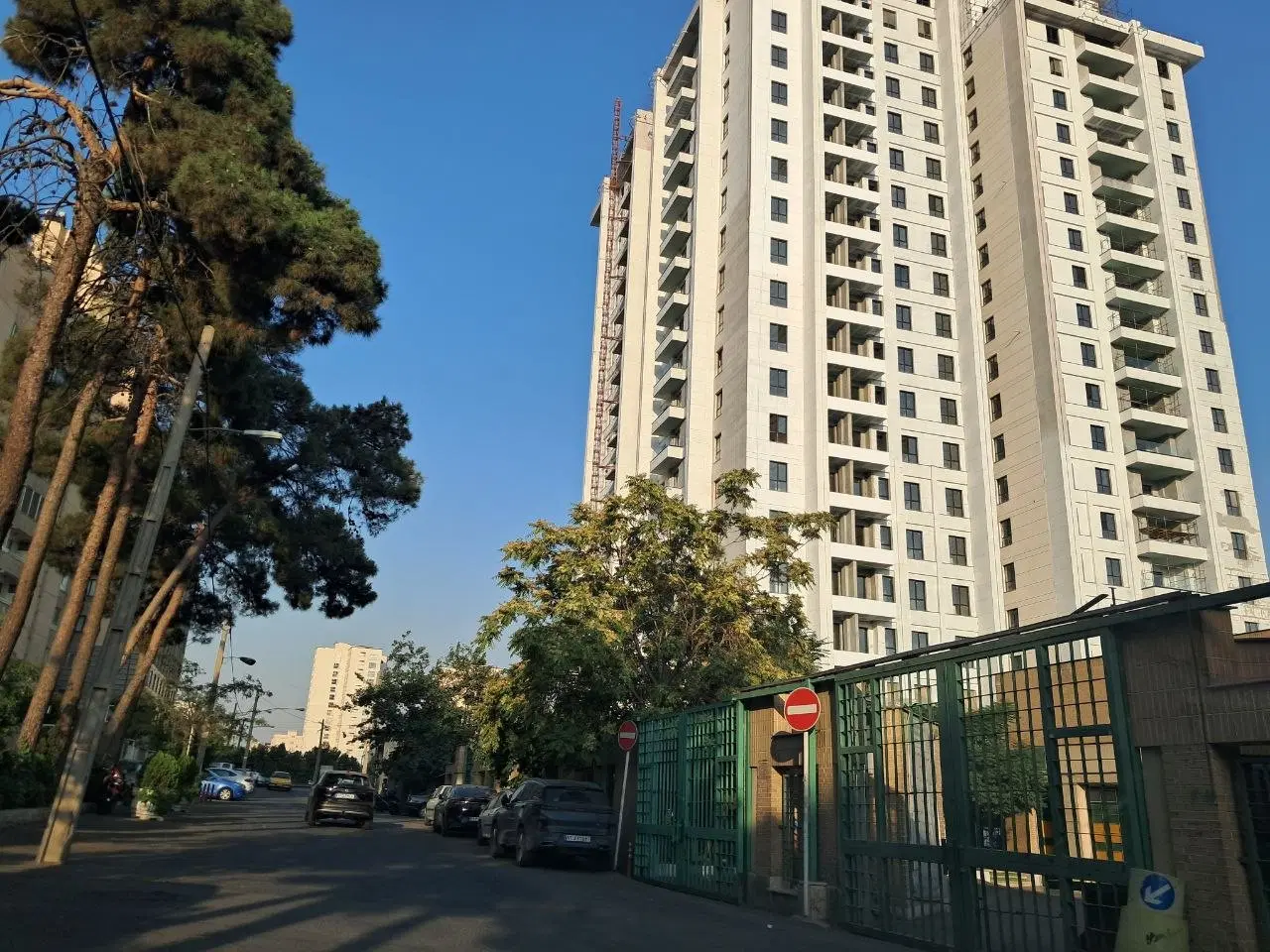 پونک .برج صبا. سکونت و سرمایه گذاری