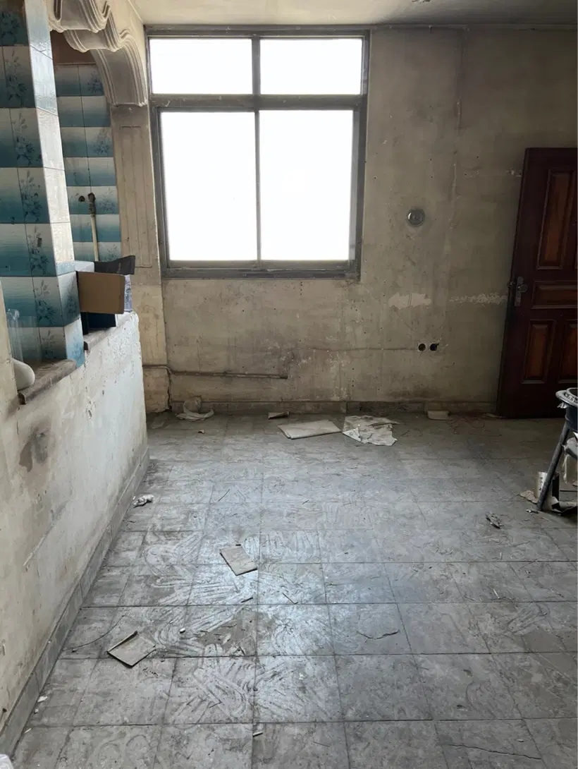 اجاره انباری و کارگاه ۶۰متری چهارراه گلوبندک(شخصی)