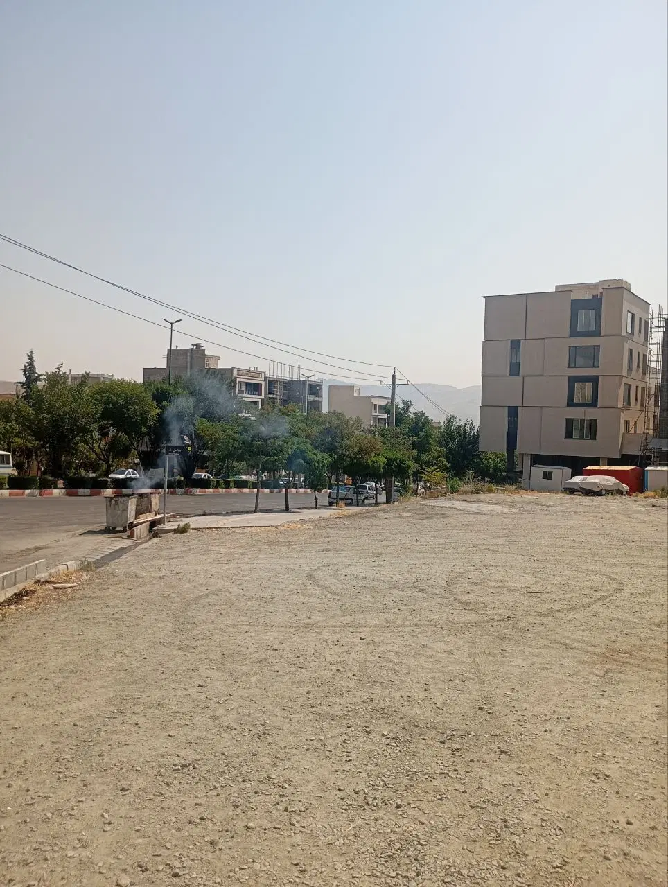 فروش خانه کلنگی واقع در تکیه و چمن