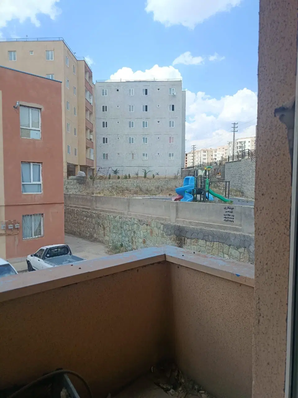 ۶۵ متر تک خواب_طبقه وسط_دسترسی به تمام امکانات