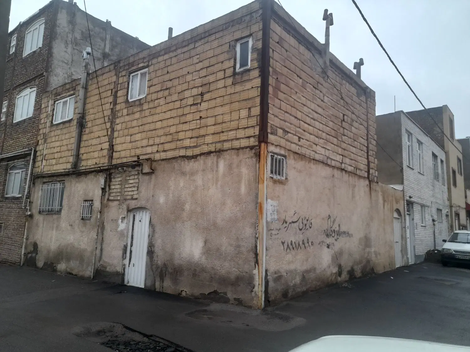 خانه در پشت دانشگاه پیام نور