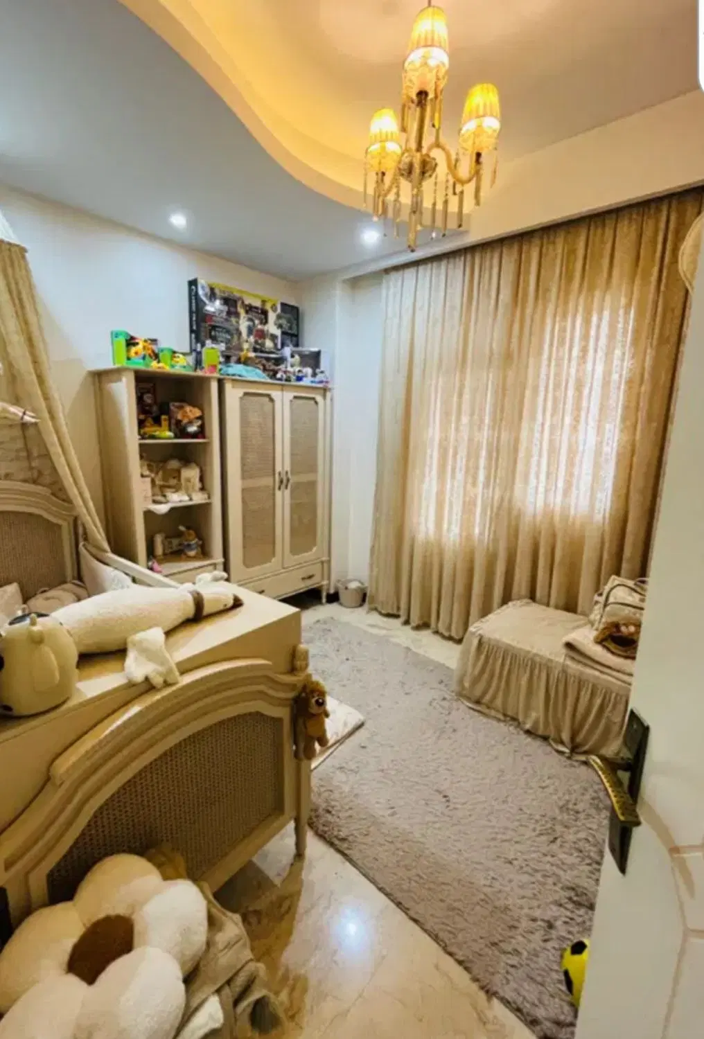 60 متر تمیز تک خواب