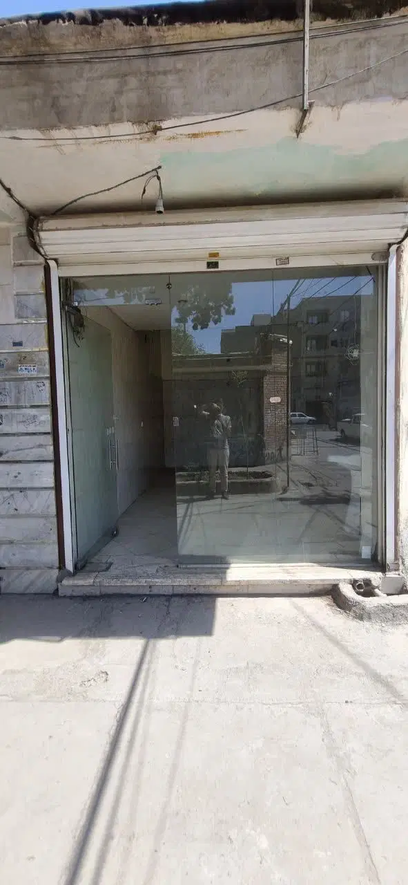 اجاره مغازه 20متری دراصلی خ شهرک ولیعصر
