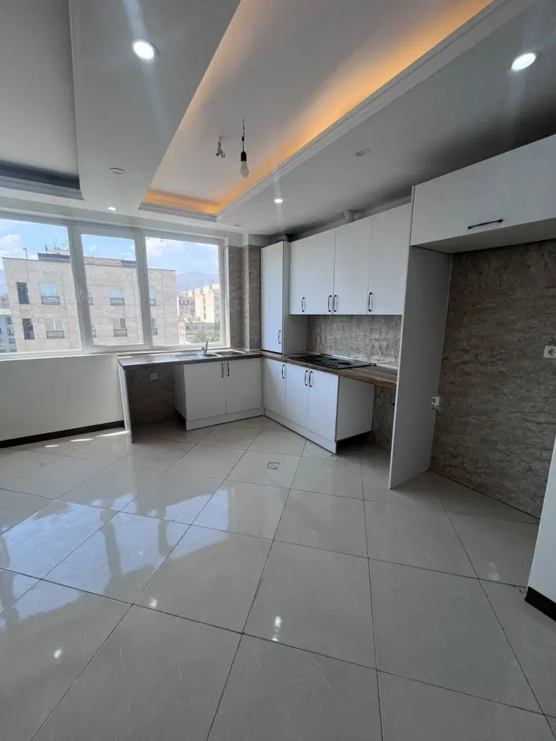 ۷۵ متر۲خواب فول امکانات ویو ابدی