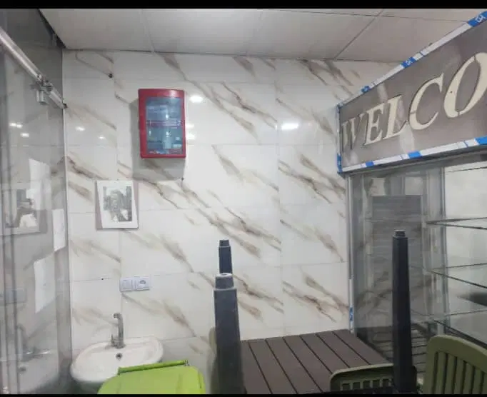 واگذاری ساندویچی با وسایل کامل