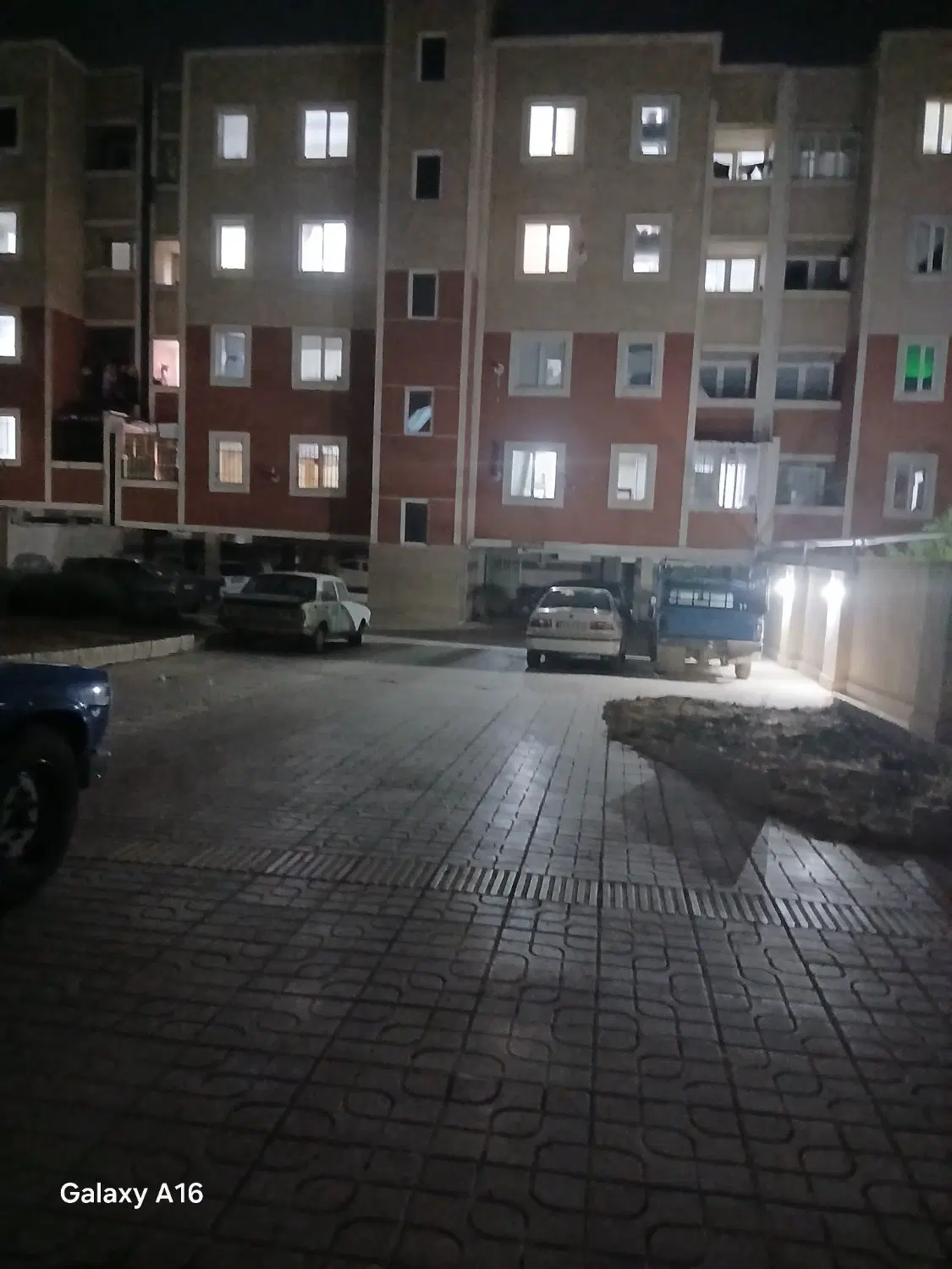 آپارتمان در فدک ۲