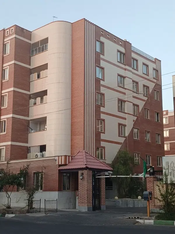 فیش ۵۶۰هکتاری  دوخواب ۹۴ متری