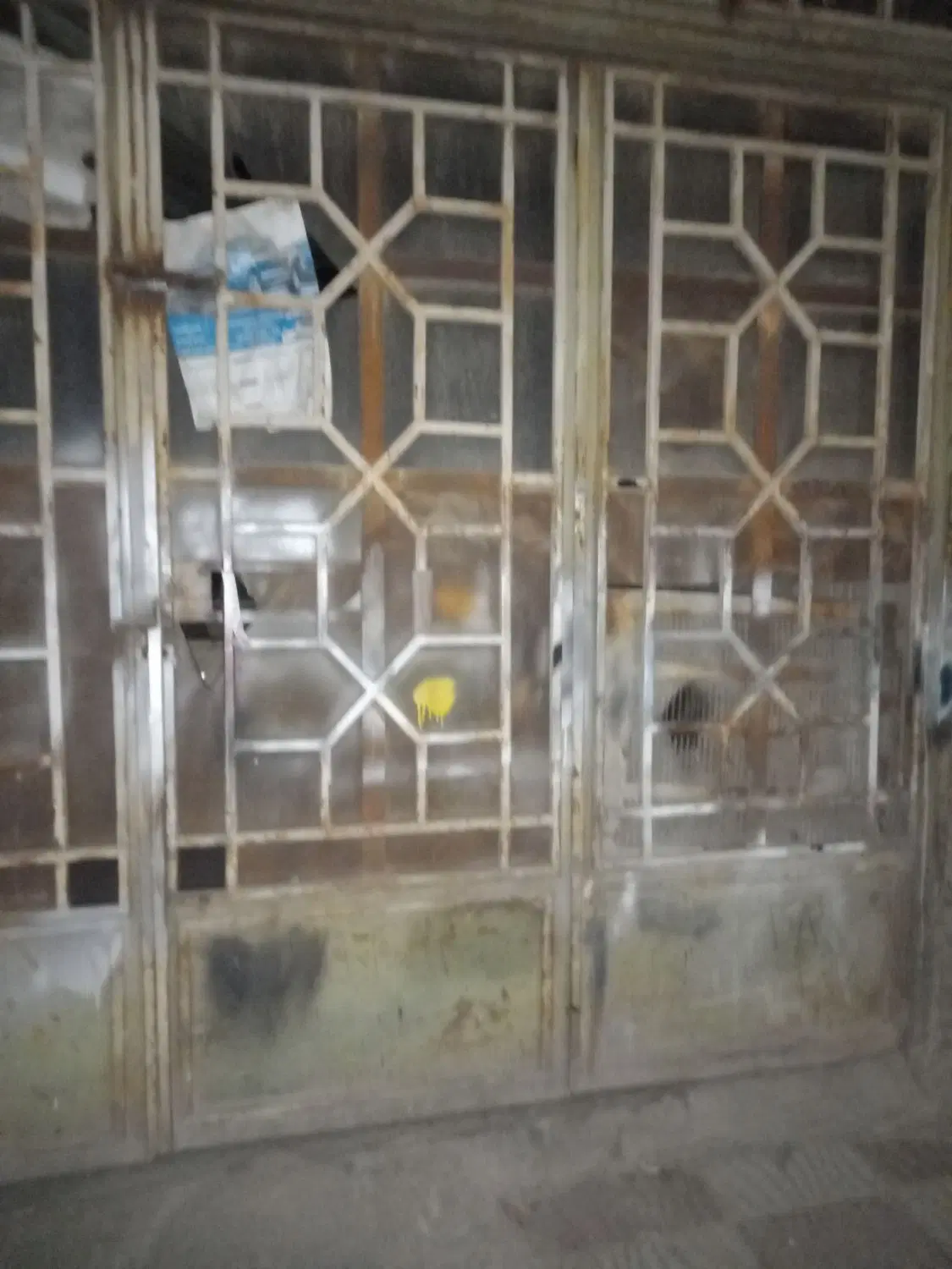 مغازه اکرمیه