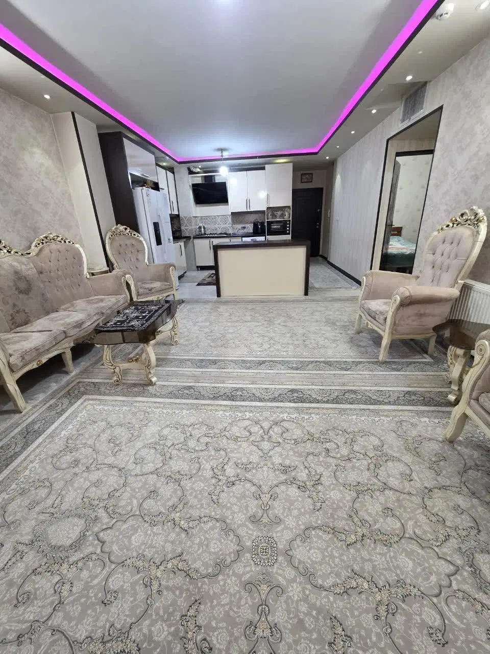 آپارتمان شیک دو خواب
