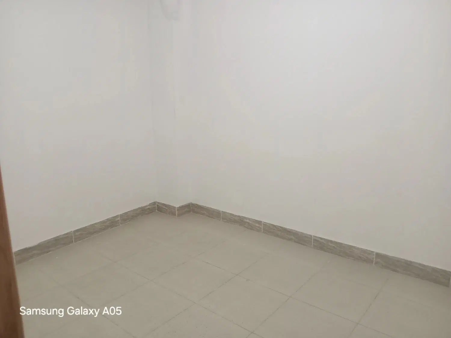 اجاره  و ورهن آپارتمان اداری و مسکونی قلب خانببین