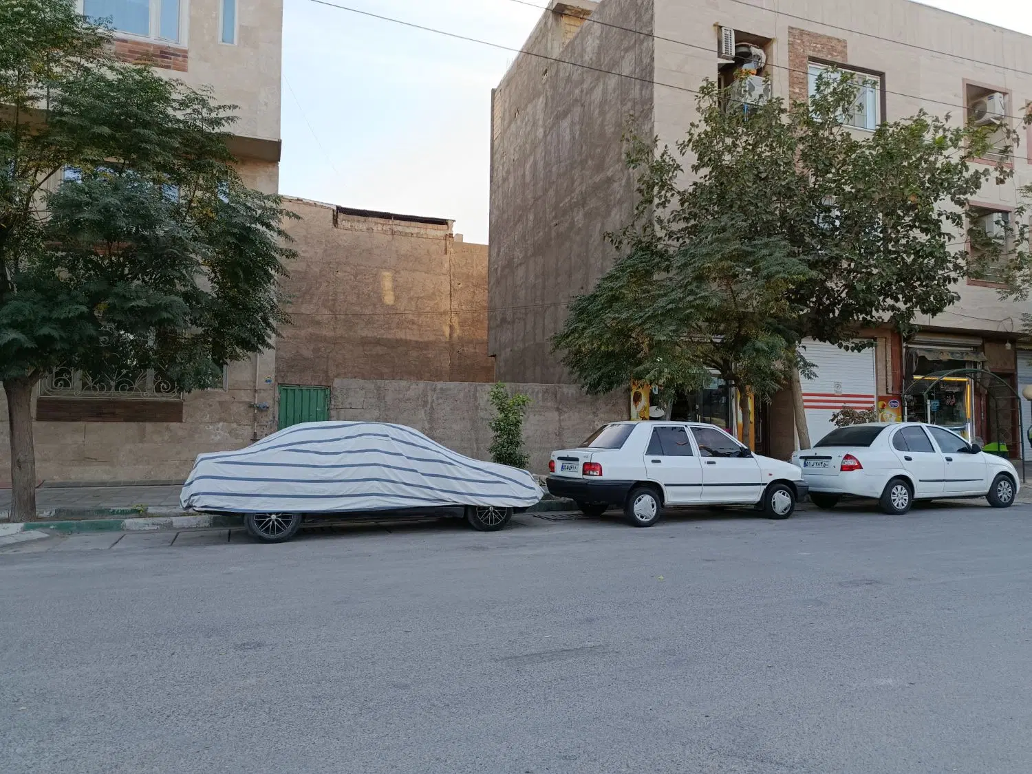 ۱۳۸ متر مربع زمین مسکونی در باقر شهر روستای دهنو