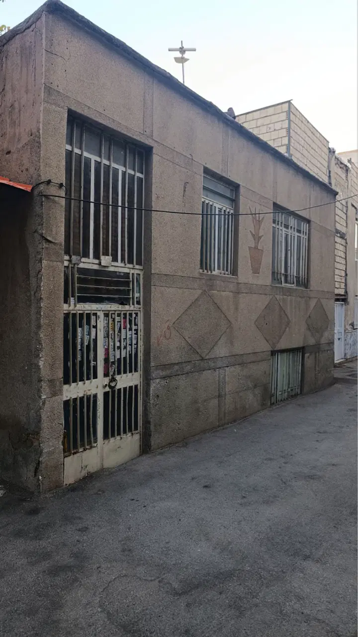 خونه کلنگی