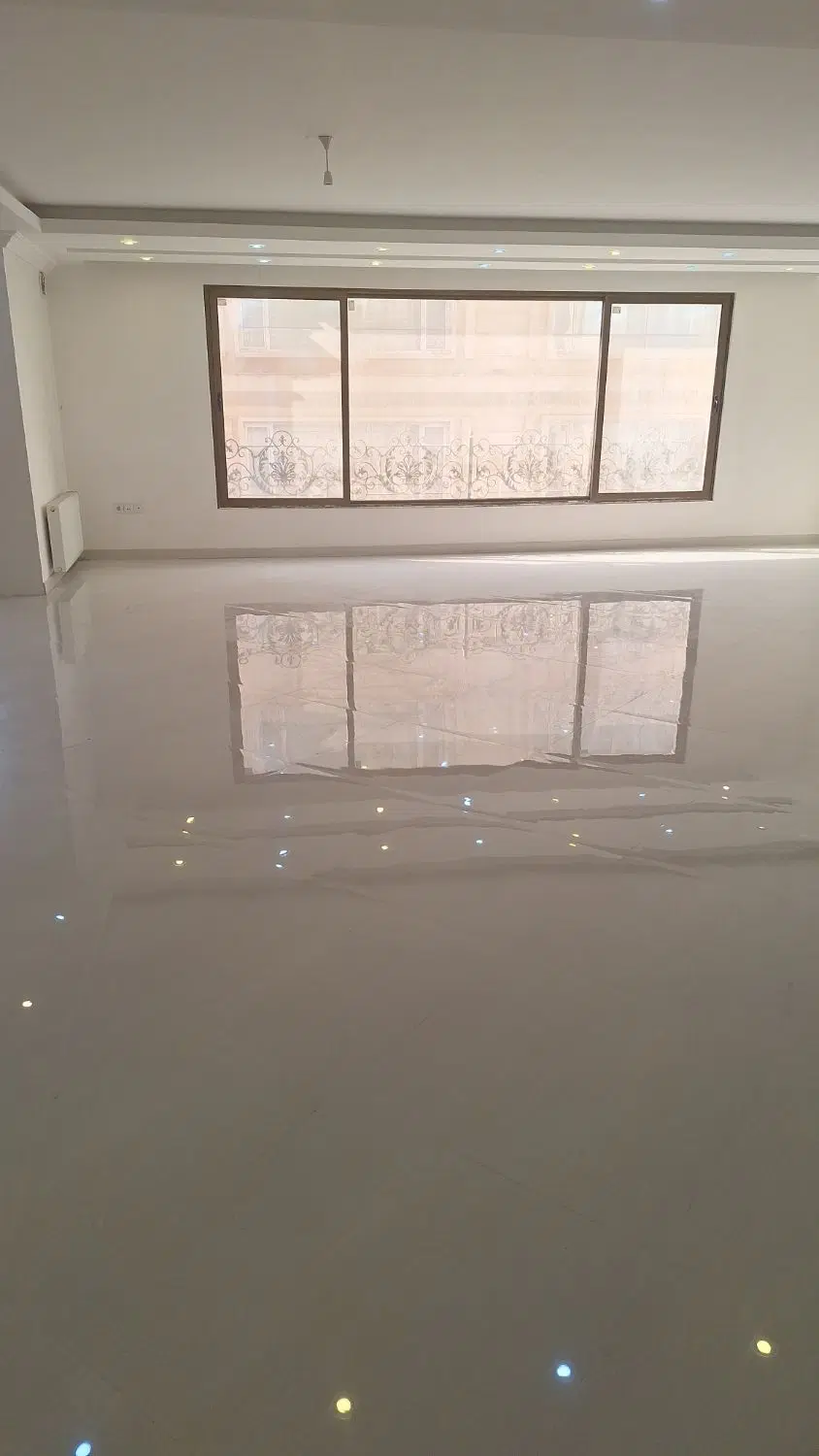اجاره ساختمان راه جدا خ آزادگان۱