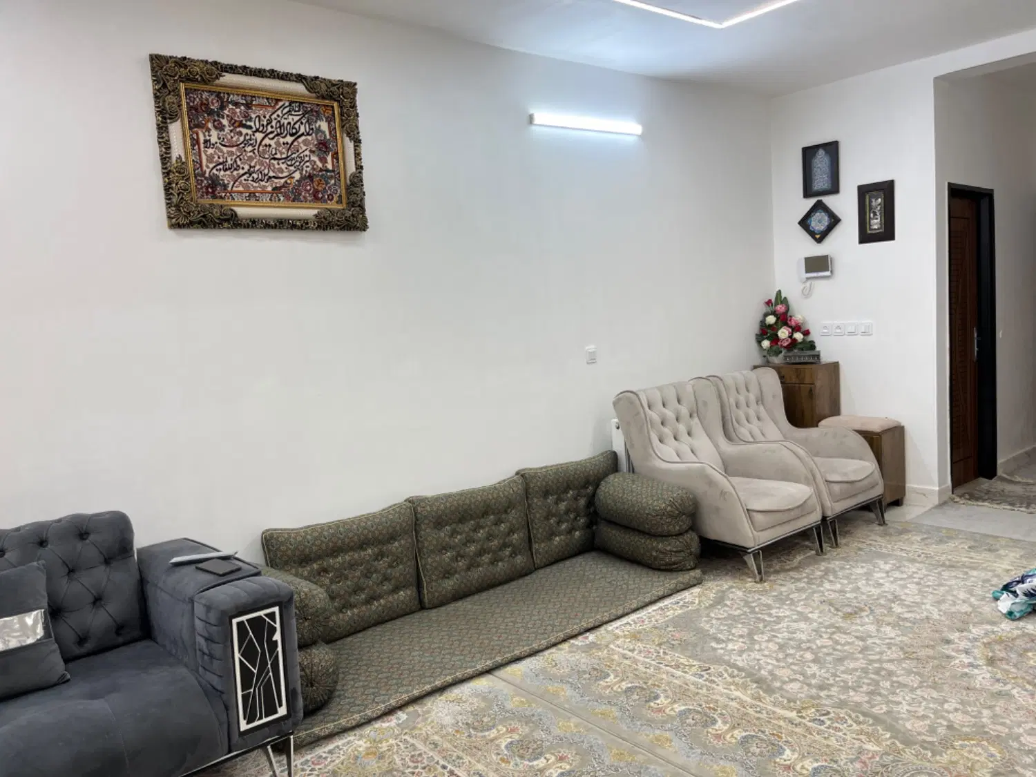 خانه نیم طبقه نوساز