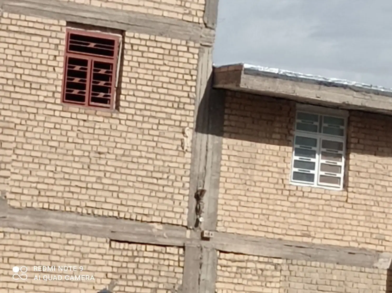 زمین 200 متری درب حیاط فروش فوری روستای کفری