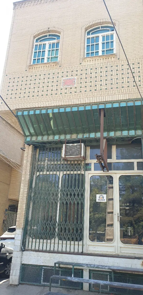 ملک دو بر تجاری و مسکونی بر بلوار اصلی