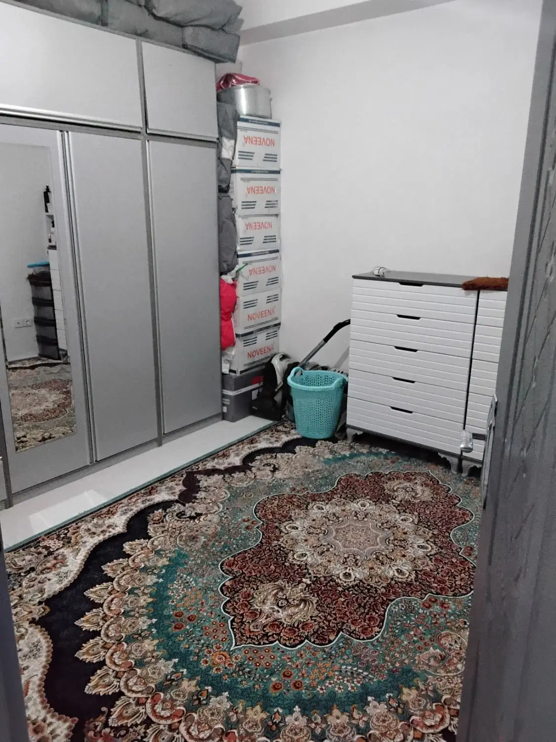 آپارتمان ۹۲متری ۲خواب و اسانسور