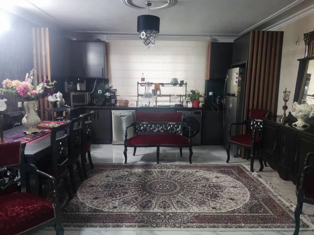 واحد ۵۷ متری لوکس نازی آباد