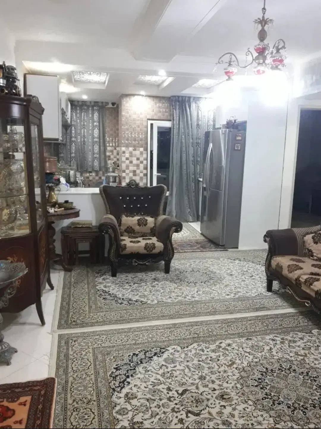 آپارتمان فروشی بیات
