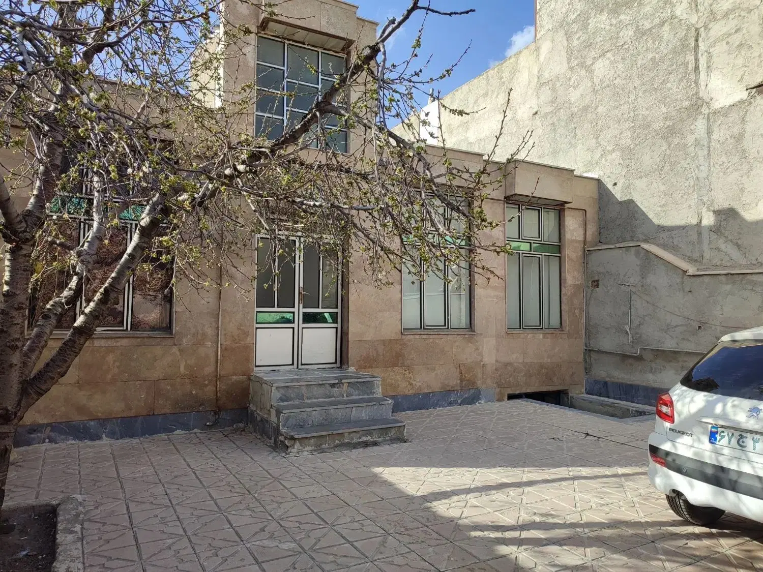 خانه ویلایی200متر در وحدت