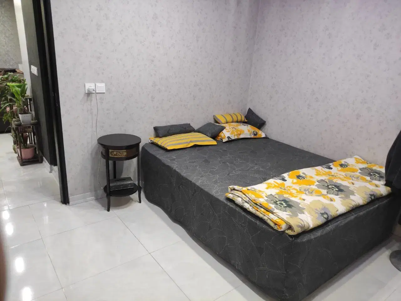 اجاره سوییت واحد مبله فول امکانت همراه با پارکینگ