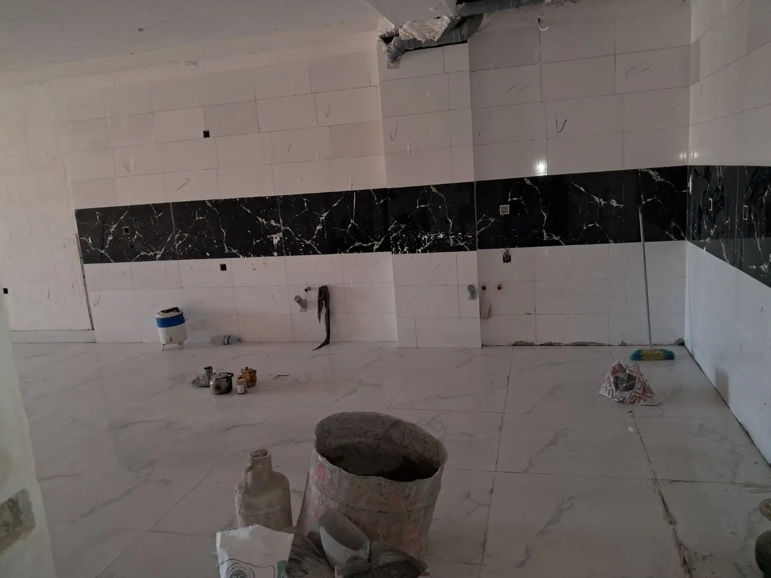 واحد مسکونی طبقه اول ۱۳۰متری