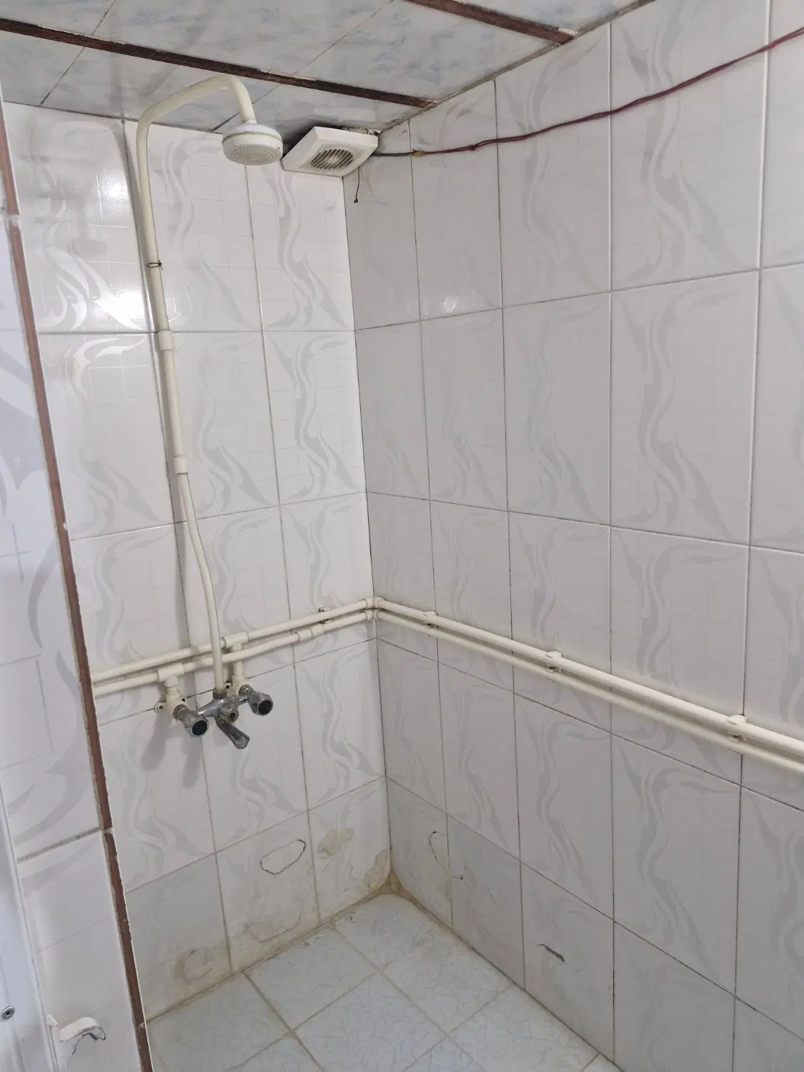 یک باب خانه نقلی دو طبقه در کوی کوثر