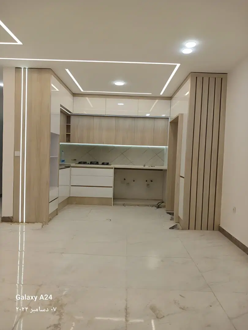 فروش واحد دو خواب نوساز خیابان برق خط محرم