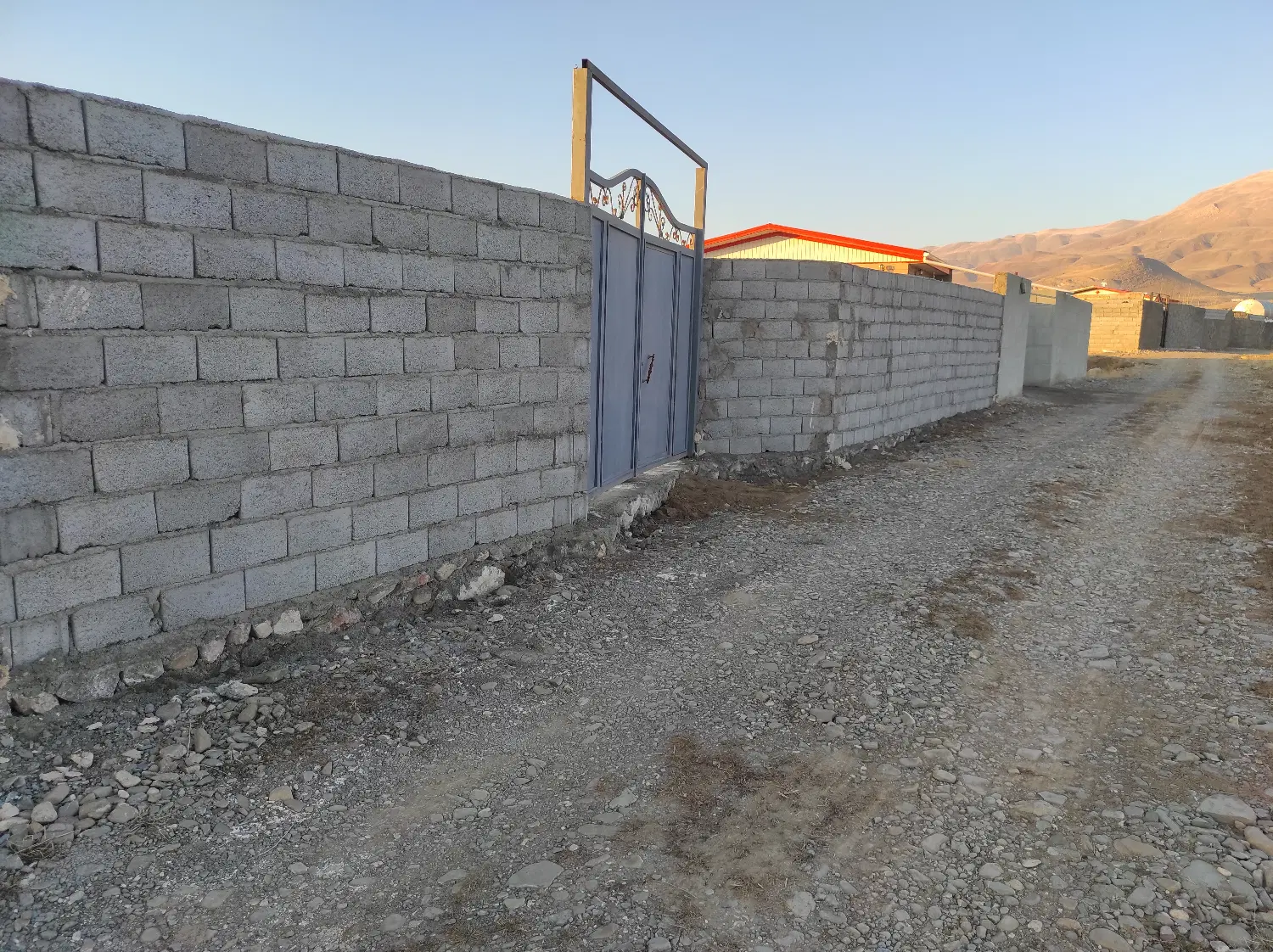 قطعه زمین حصار معدن یولی اسپیران