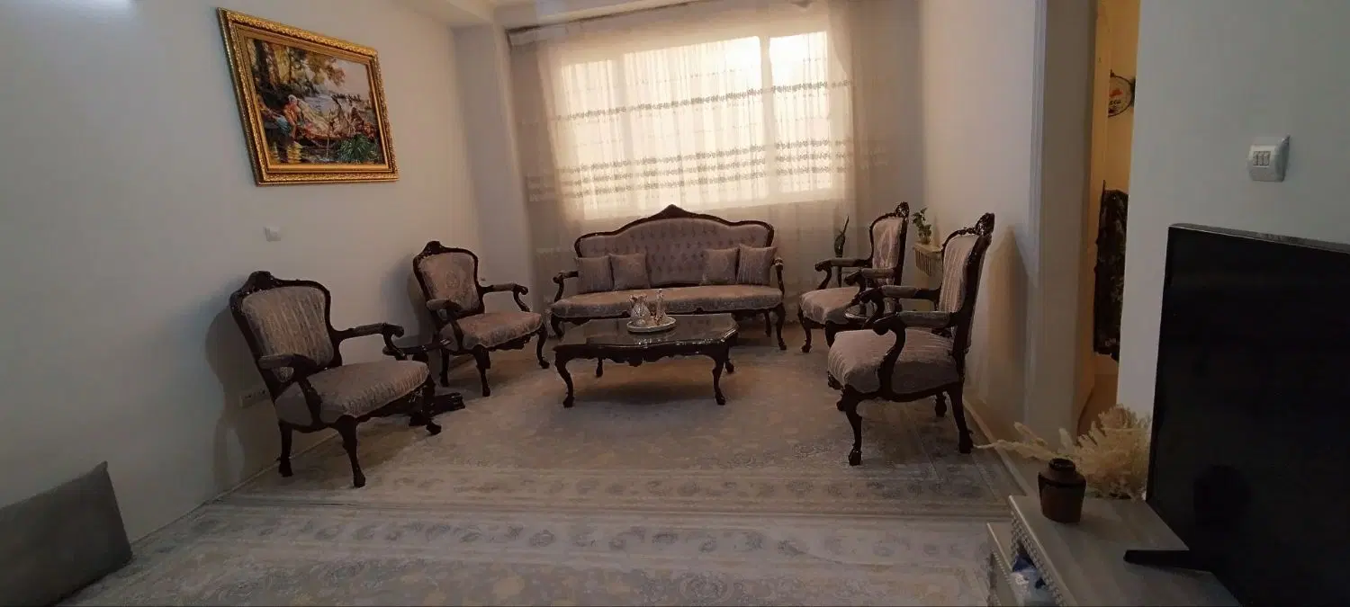 واحد ۶۸ متری دو خواب