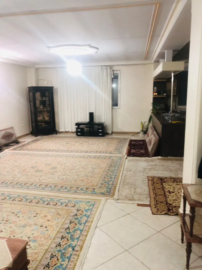 آپارتمان ۱۰۰ متری _لاله _جنوبی_واوان