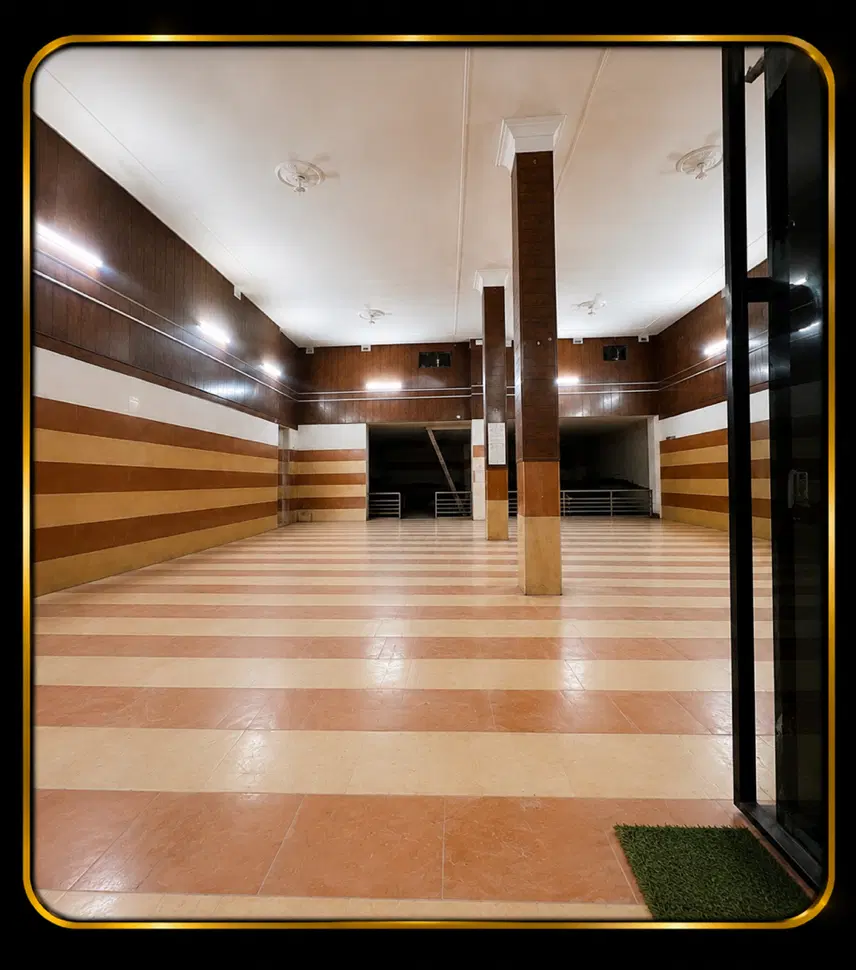 مغازه ۱۷۰متر ازادگان