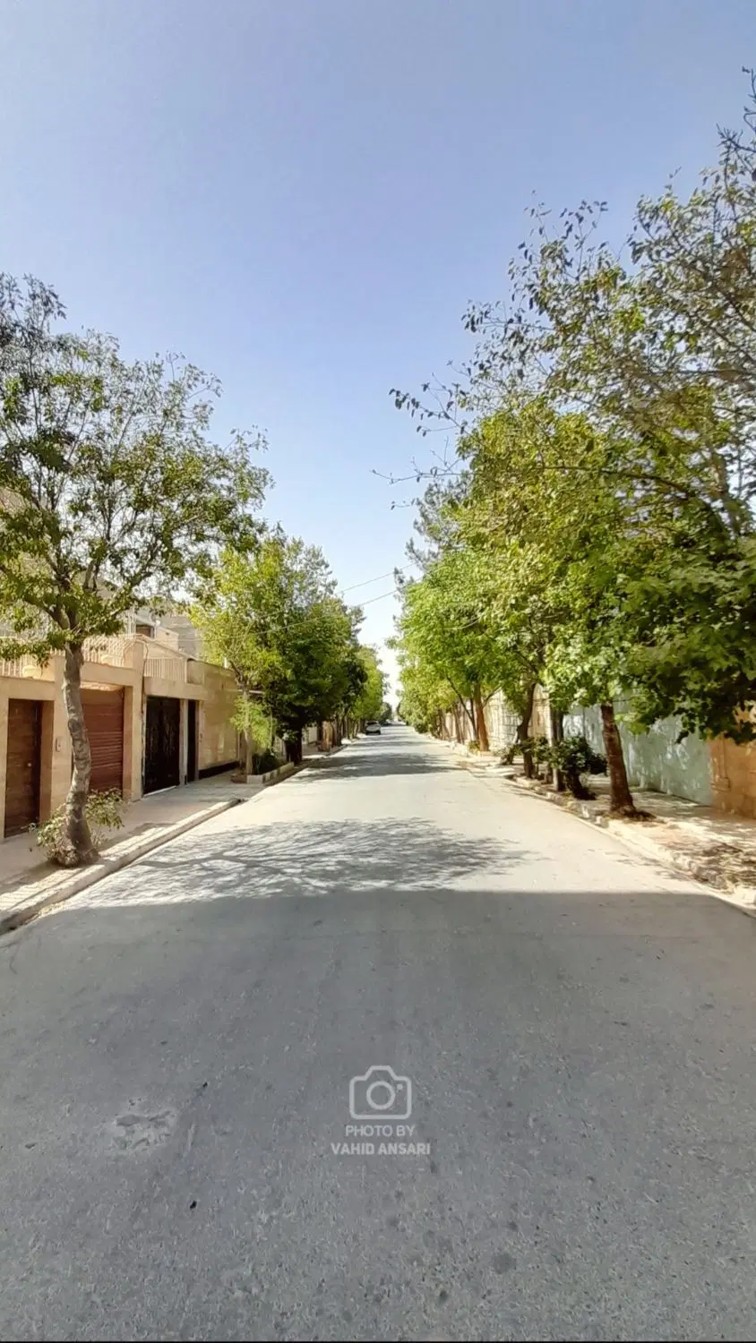 واوان ویلایی ۲۰۴ متر جنوبی سر نبش بَر ۱۰ متر