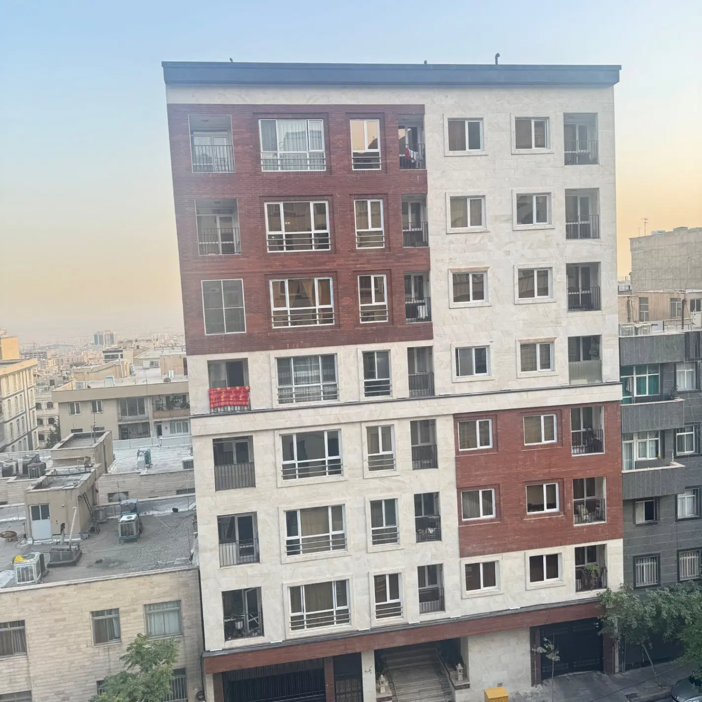 رهن و اجاره واحد ۱۳۵متری
