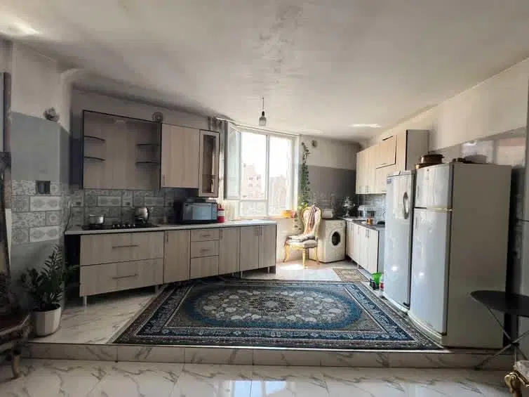 آپارتمان دوخواب طبقه سوم واحد جلو