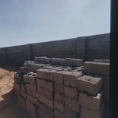 محوطه دیوار شده