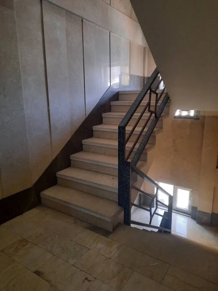 آپارتمان ۱۱۰ متری ۳ خواب فول امکانات