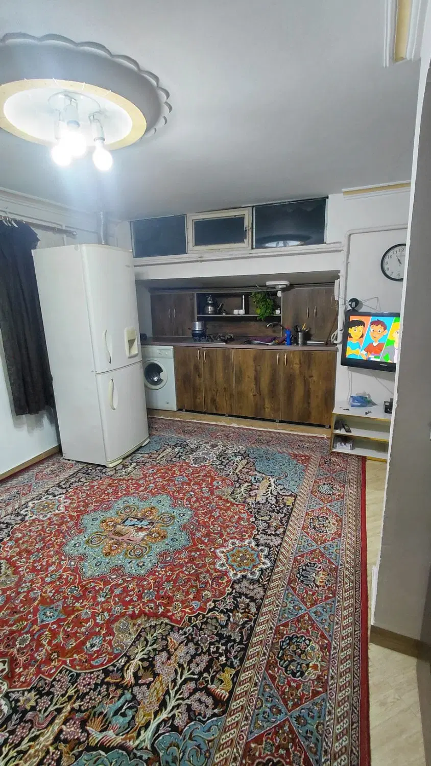 سوئت ۵۰  یک نفر خانم کلیه امکانات بروز
