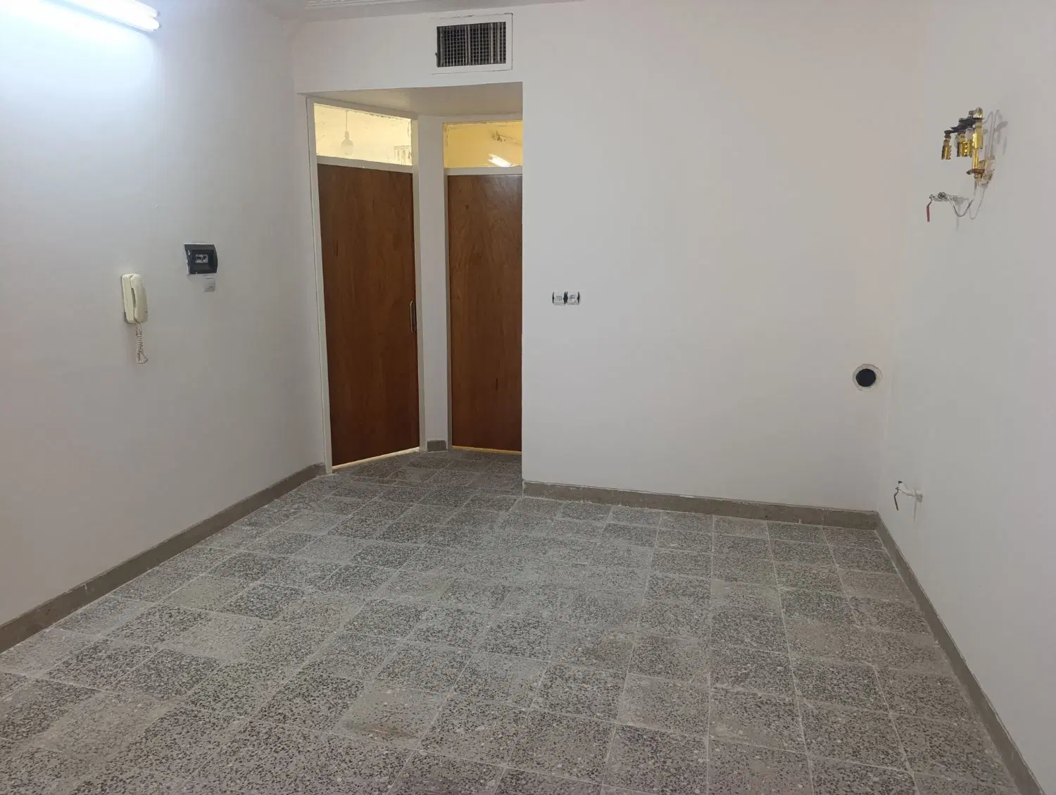 اجاره واحد 120 متری کمربندی