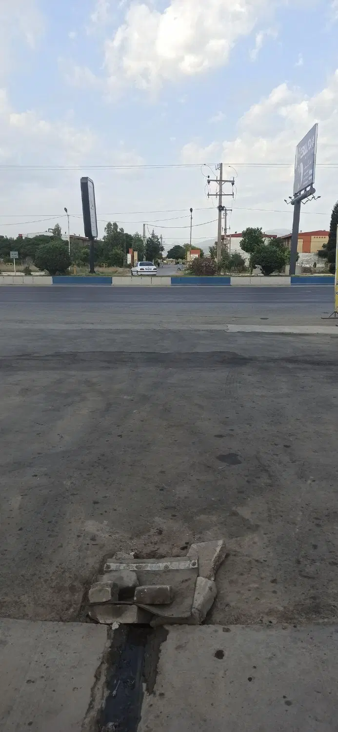 مغازه برای شراکت آپارتی سنگین