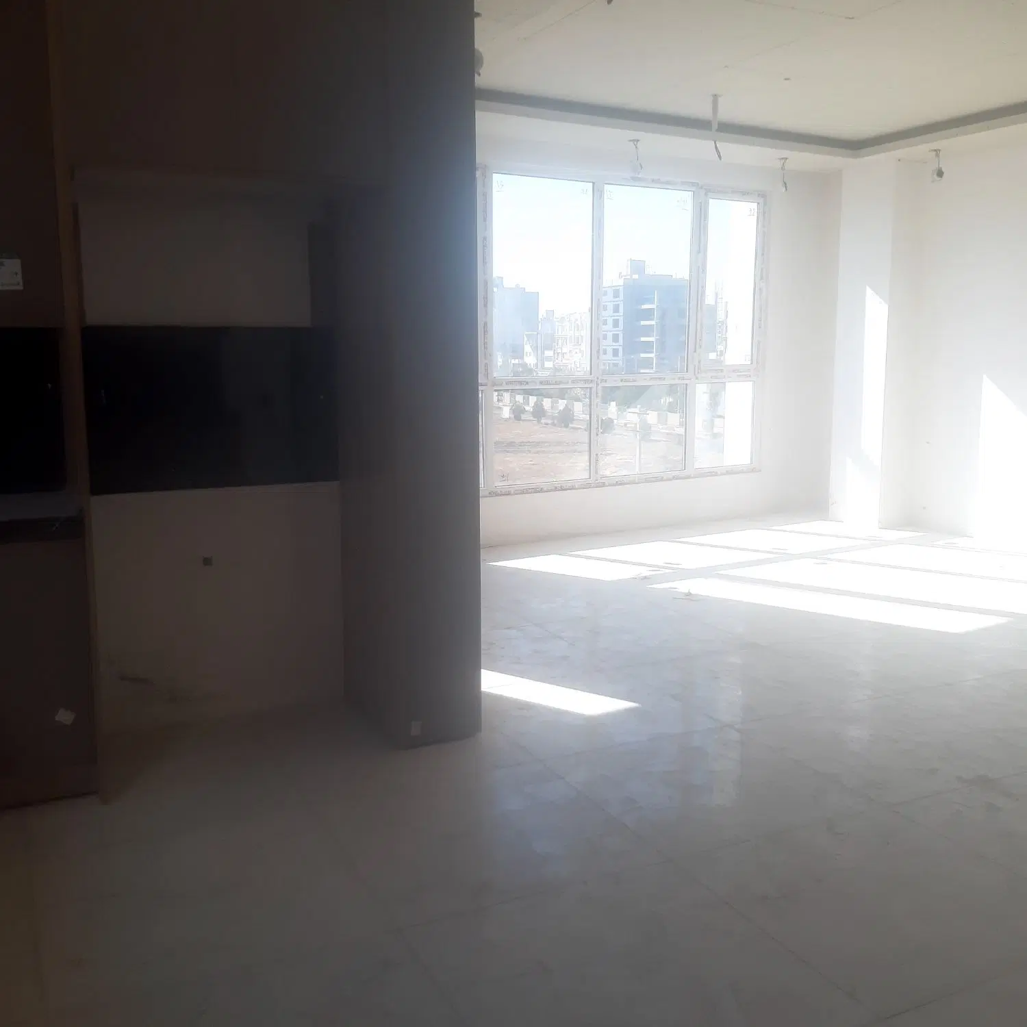اپارتمان ۱۲۵ متری حاشیه ادیب